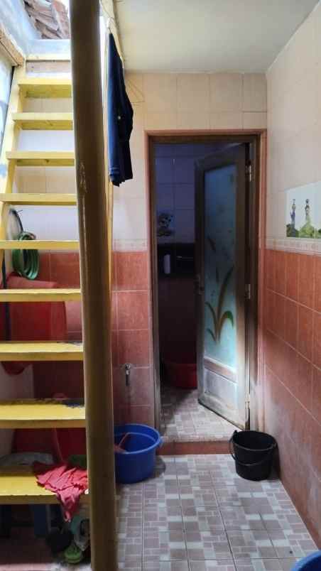 dijual rumah siap huni