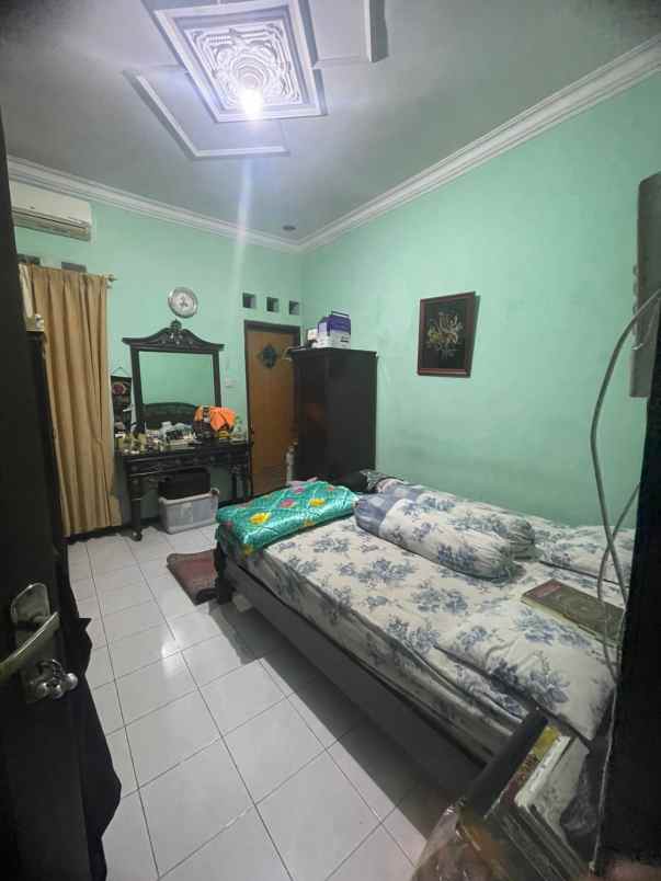 dijual rumah siap huni lokasi di sulfat kota malang