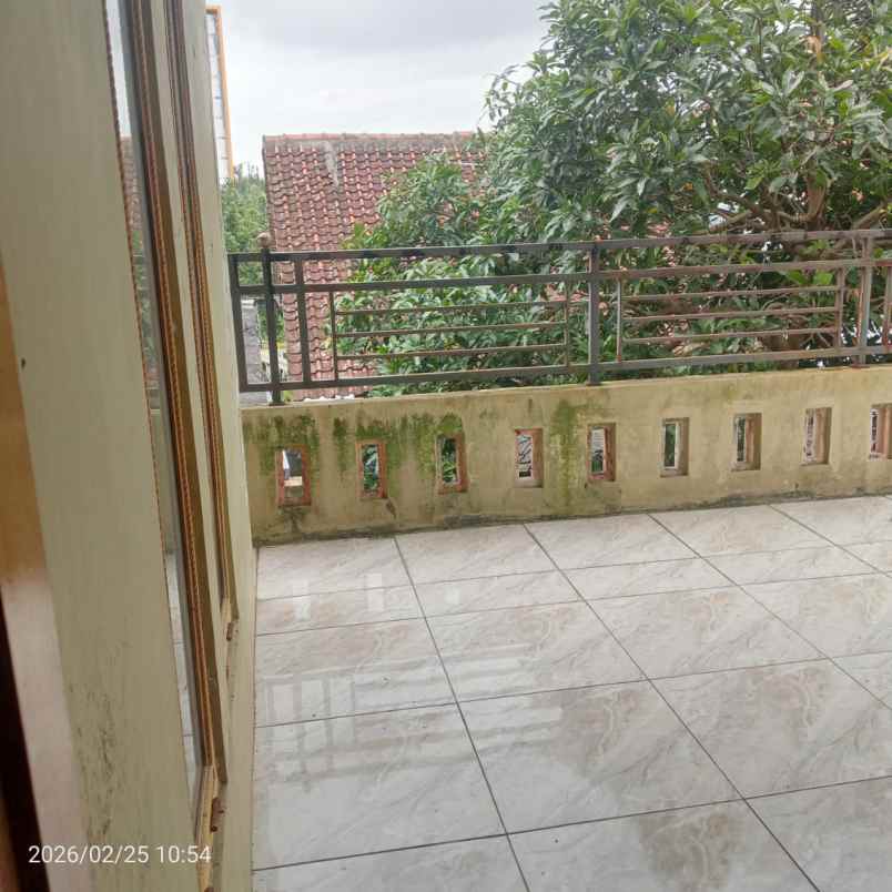 dijual rumah siap huni lokasi strategis