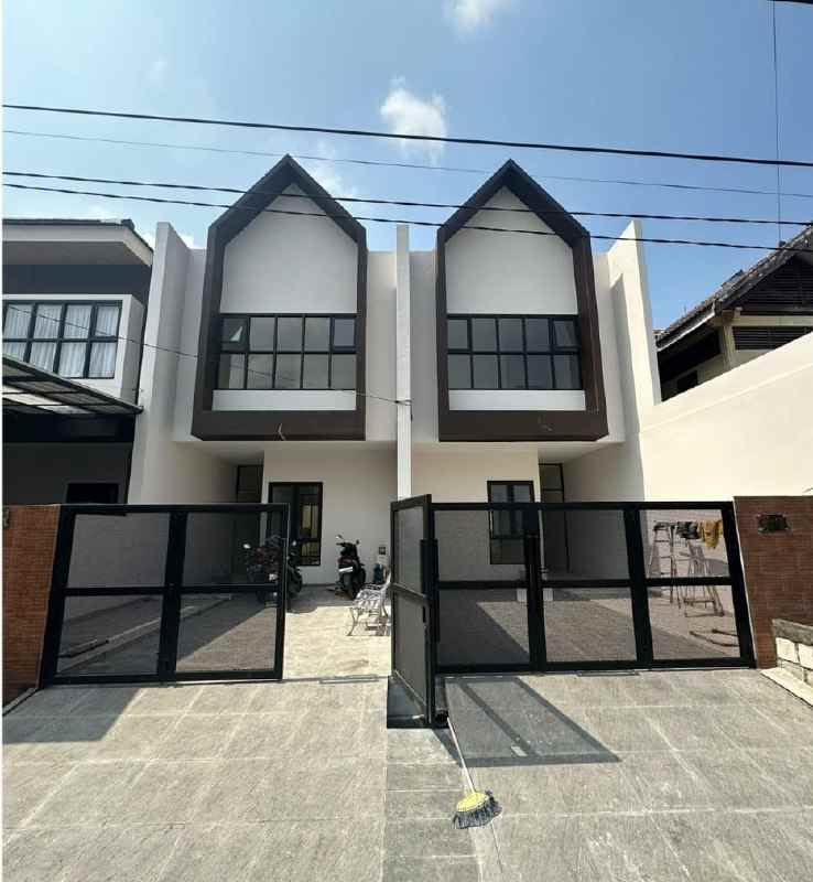 dijual rumah sidosermo