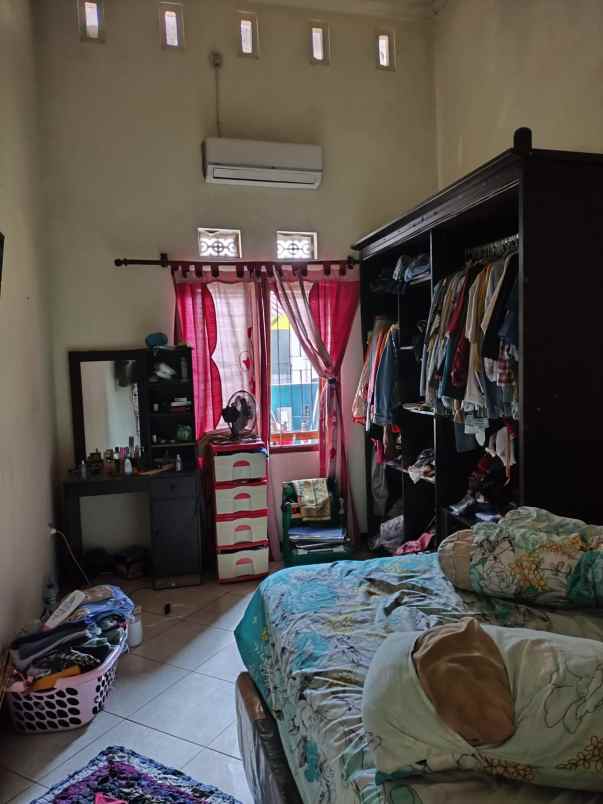 dijual rumah sinar waluyo kedungmundu