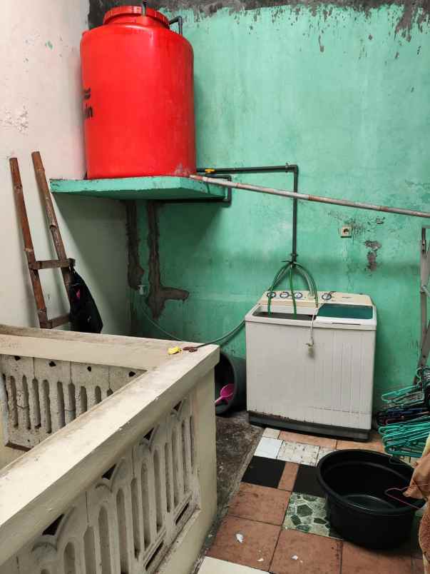 dijual rumah sinar waluyo kedungmundu