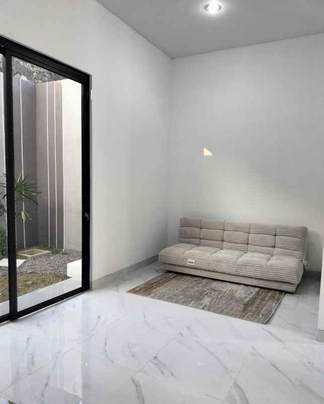 dijual rumah sleman