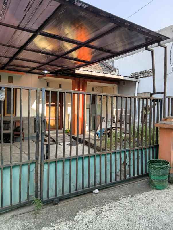 dijual rumah strategis gentan ngaglik sleman