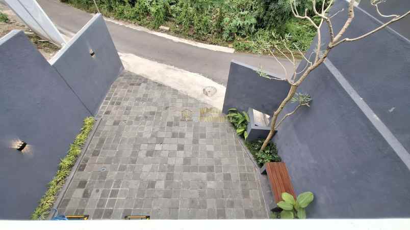 dijual rumah sukoharjo kec ngaglik kab