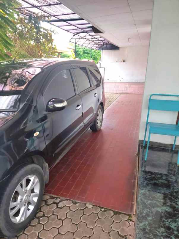 dijual rumah taman buaran indah 1