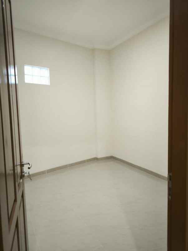 dijual rumah tambora