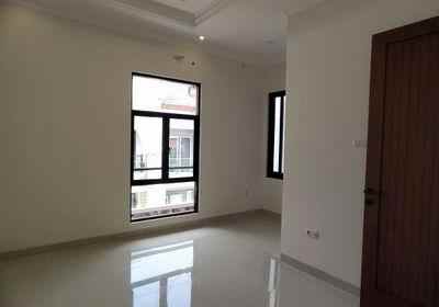 dijual rumah tanah baru