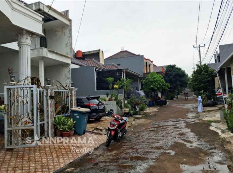 dijual rumah tanah baru beji depok