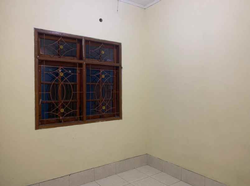 dijual rumah tanah tinggi kec johar