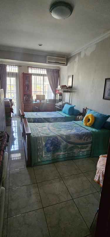 dijual rumah tanjung barat