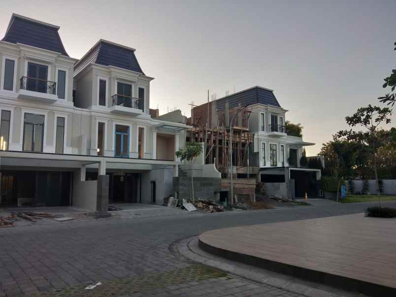dijual rumah the grand kenjeran pinewood