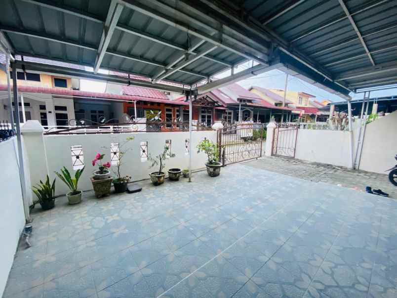 dijual rumah tinggal 1 lantai medan amplas