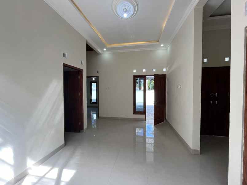 dijual rumah tirtoadi kec mlati