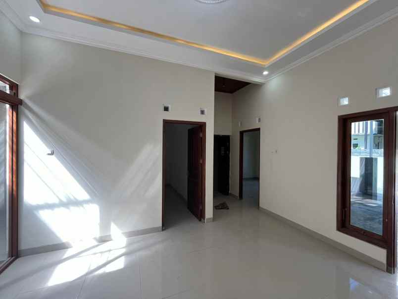 dijual rumah tirtoadi kec mlati