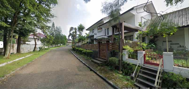 dijual rumah villa cinere mas