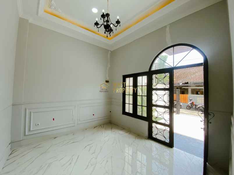 dijual rumah wedomartani ngemplak