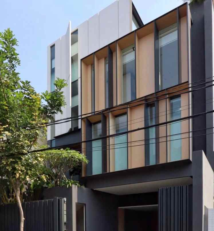 dijual rumah widya chandra jaksel