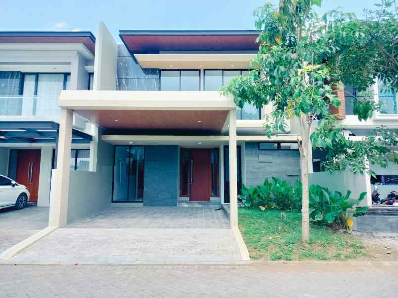 dijual rumah woodland citraland