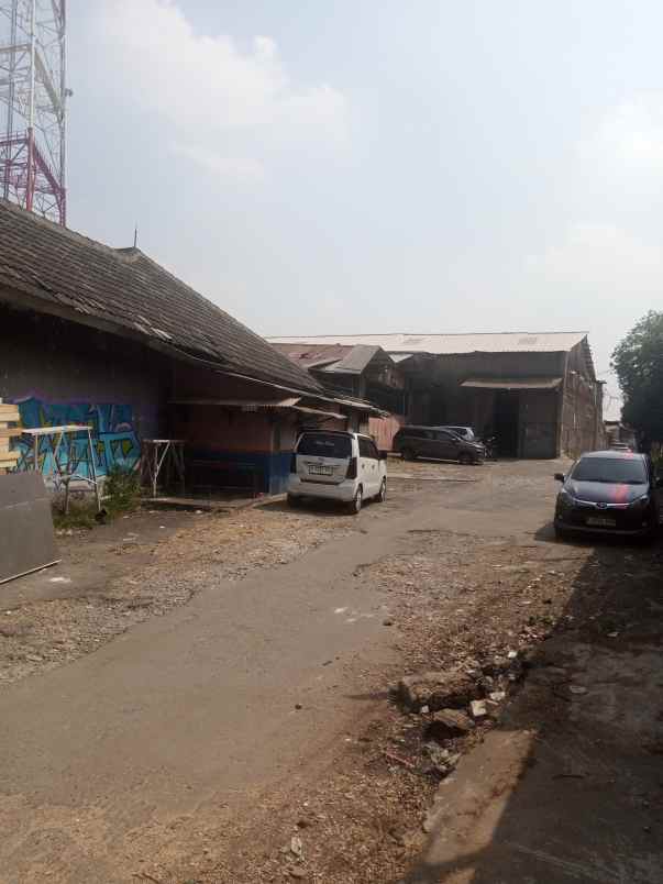 dijual tanah dijoglo raya dengan luas 1 hektar
