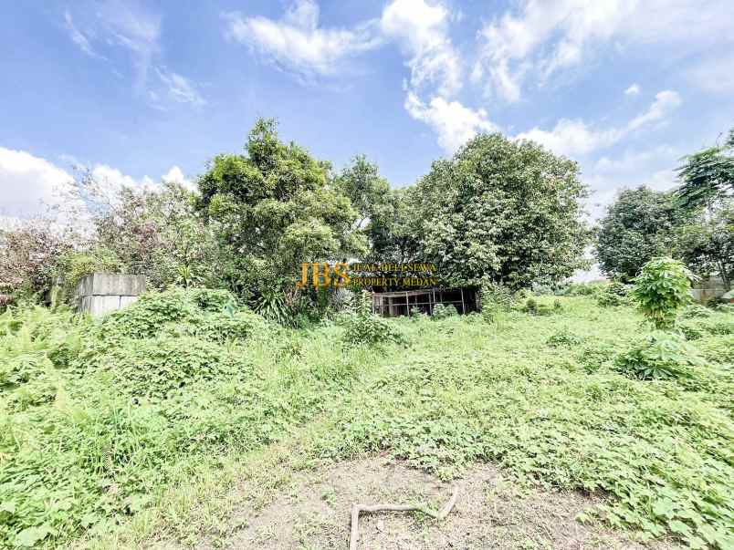 dijual tanah hook jalan brig jend zein hamid