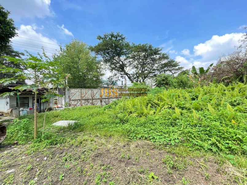 dijual tanah hook jalan brig jend zein hamid