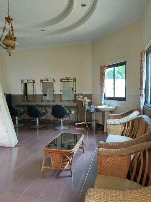 dijual tanah jalan raya pabuaran