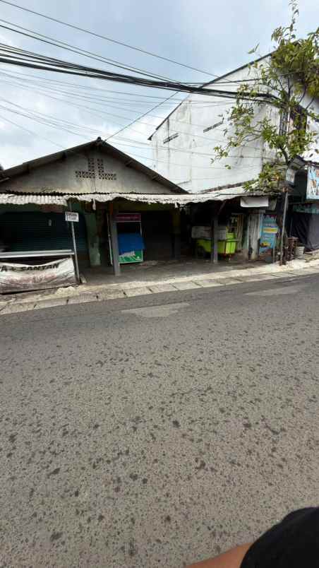 dijual tanah jl raya lapan