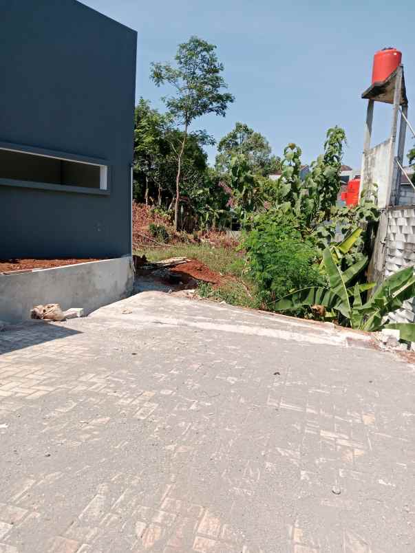 dijual tanah kalisegoro