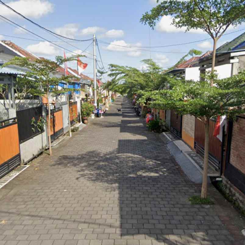 dijual tanah pantai kedungu