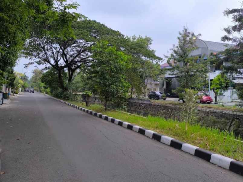 dijual tanah perumahan metland menteng