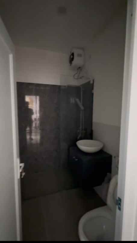 dijual unit villa oasis montana 2