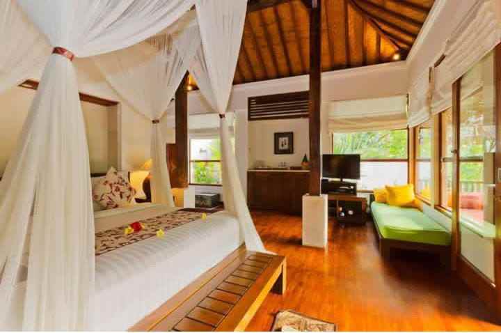dijual villa jalan kenderan ubud bali