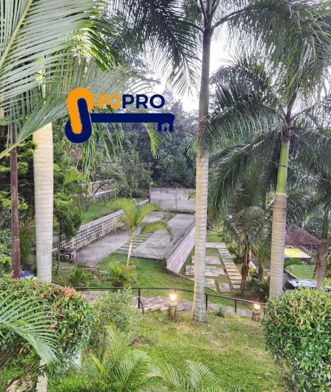 dijual villa leuwiliang bogor lingkungan asri bagus