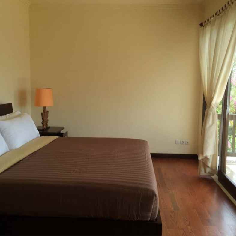 dijual villa raya uluwatu ungasan