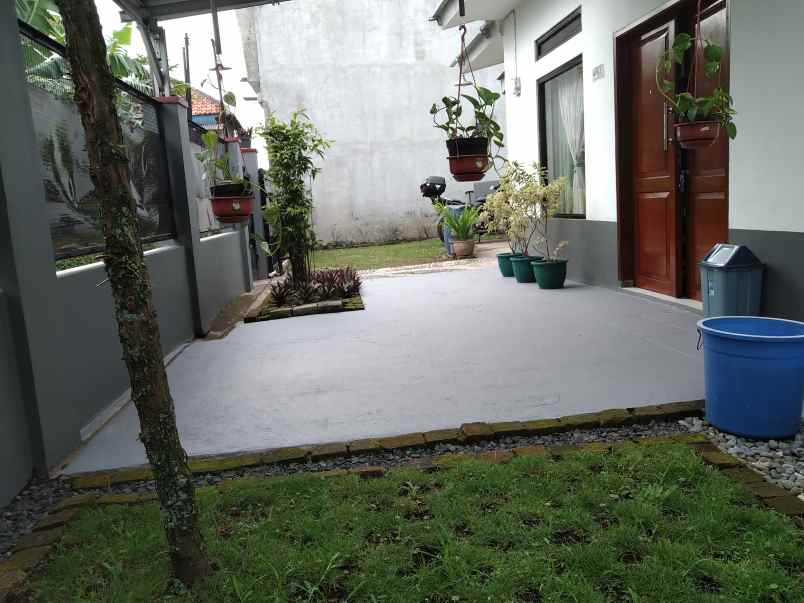 dikontrakkan rumah nyaman dan nyaman