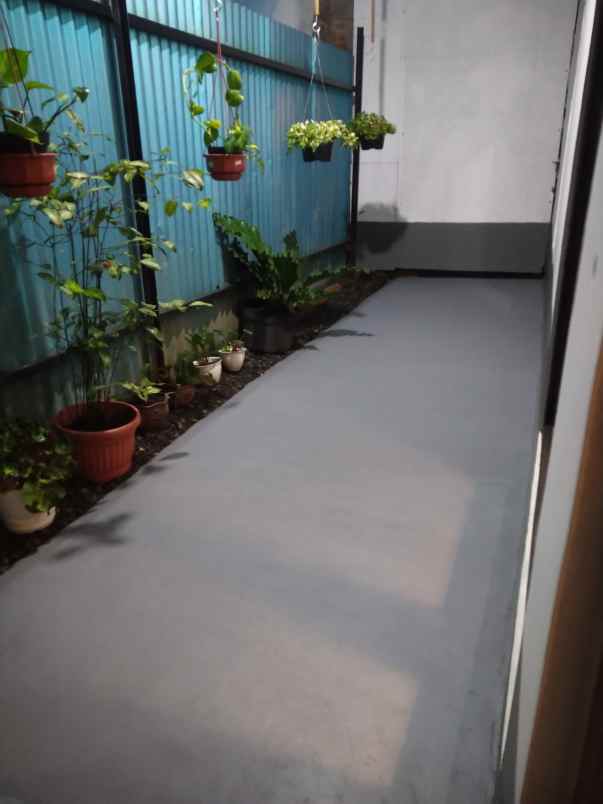 dikontrakkan rumah nyaman dan nyaman