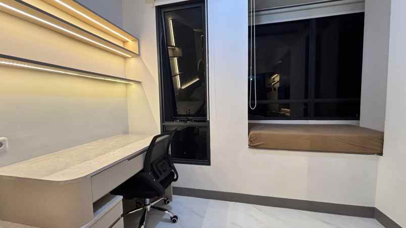 disewakan apartemen pakuwon mall bekasi jl