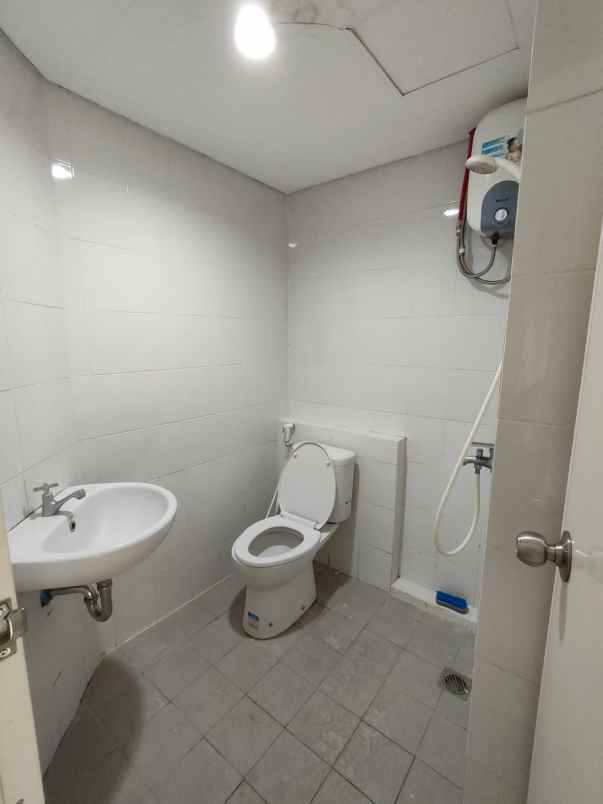 disewakan apartement gunawangsa tidar 2 bed room