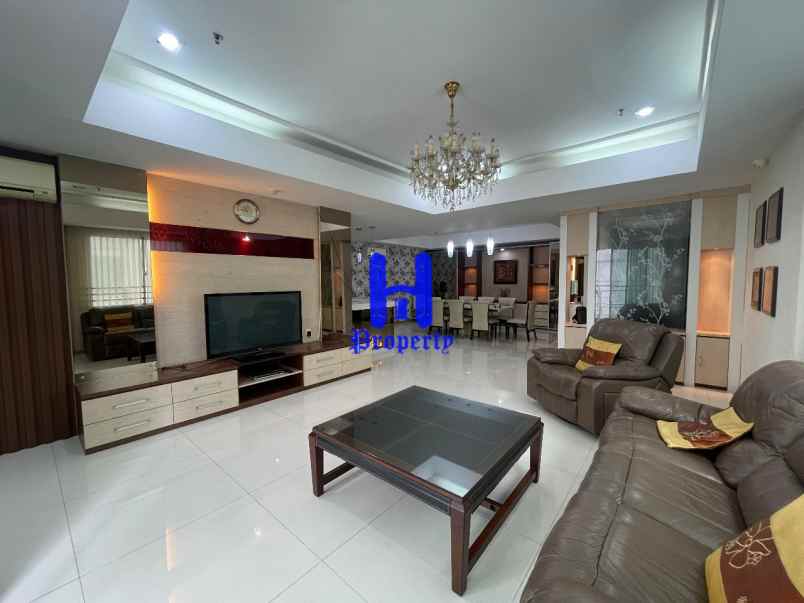 disewakan cambridge condominium tower picasso type 3br