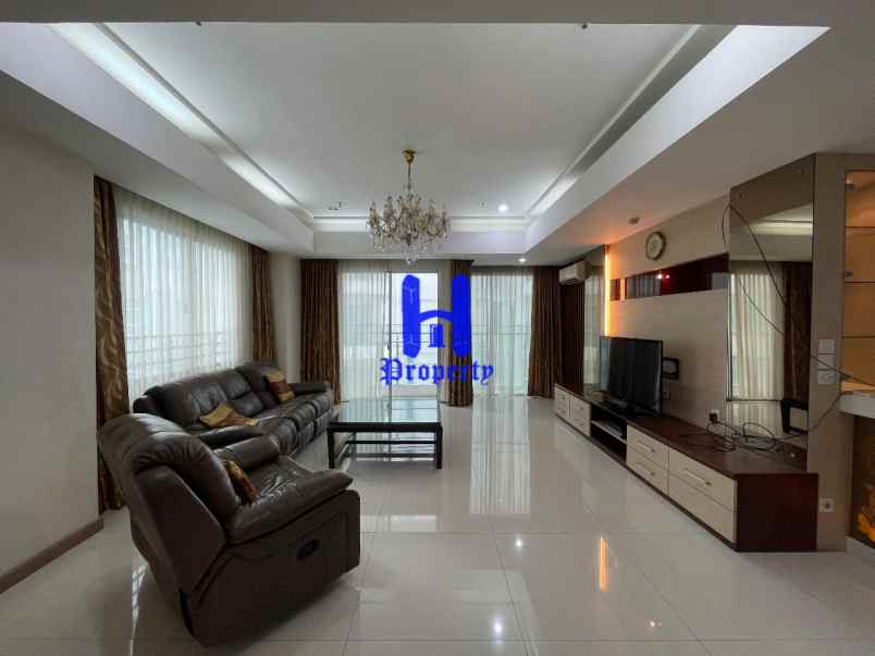 disewakan cambridge condominium tower picasso type 3br