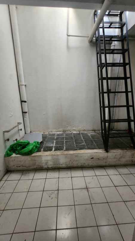 disewakan ruko gudang kantor boulevar kelapa gading
