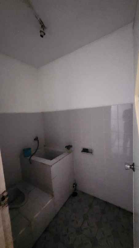 disewakan ruko gudang kantor boulevar kelapa gading