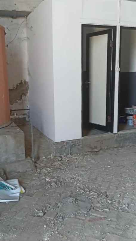 disewakan ruko gudang kantor romokalisari
