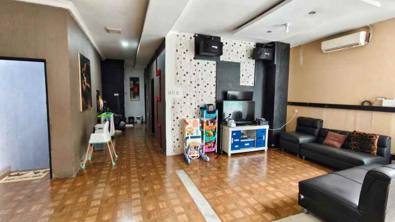 disewakan ruko gudang kantor ruko grand wisata jl