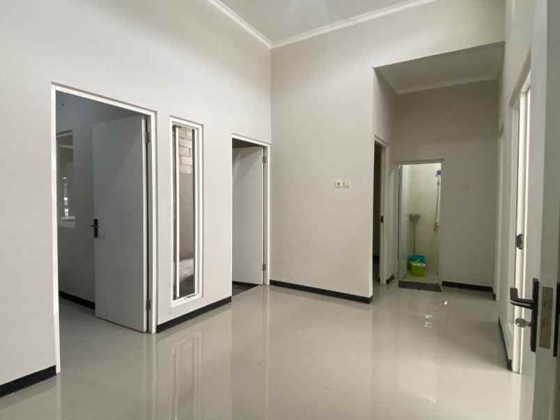 disewakan rumah alana cemandi tahap 5