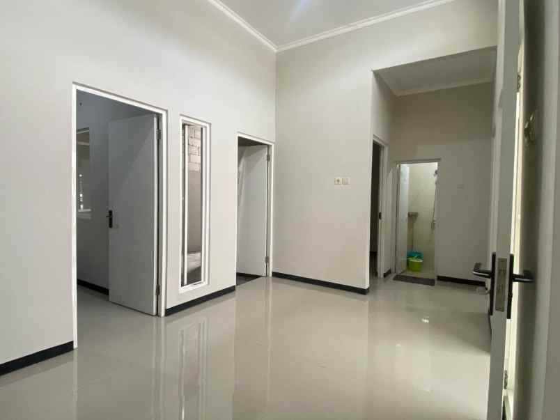 disewakan rumah alana cemandi tahap 5