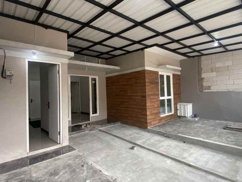 disewakan rumah alana cemandi tahap 5