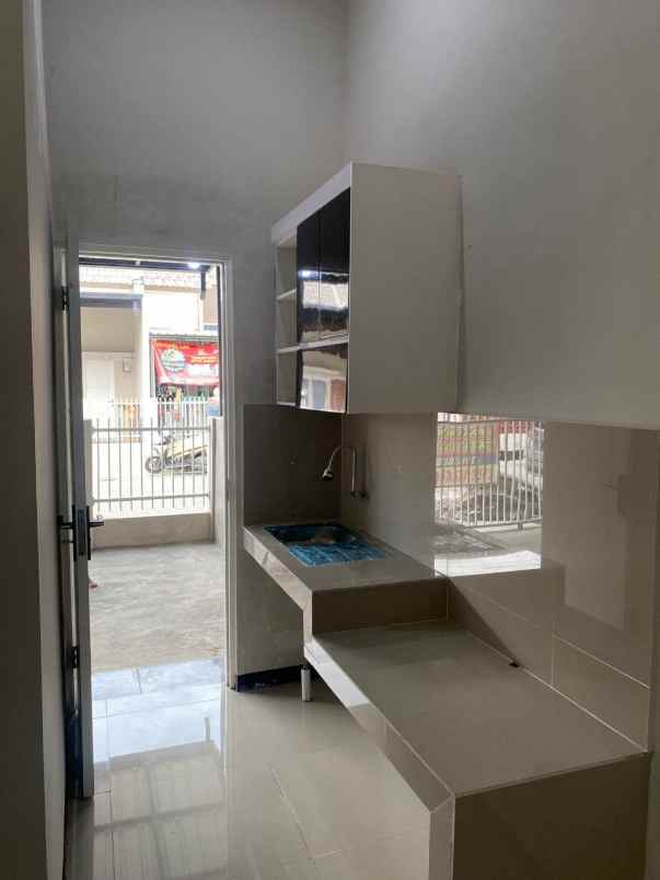 disewakan rumah alana cemandi tahap 5