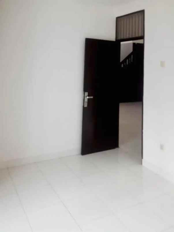 disewakan rumah bintaro sektor 3